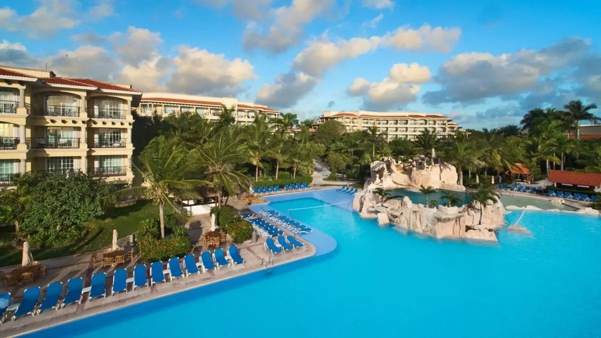 Tus vacaciones en el Hotel Marina El Cid Riviera Maya con Mundoregio Viajes