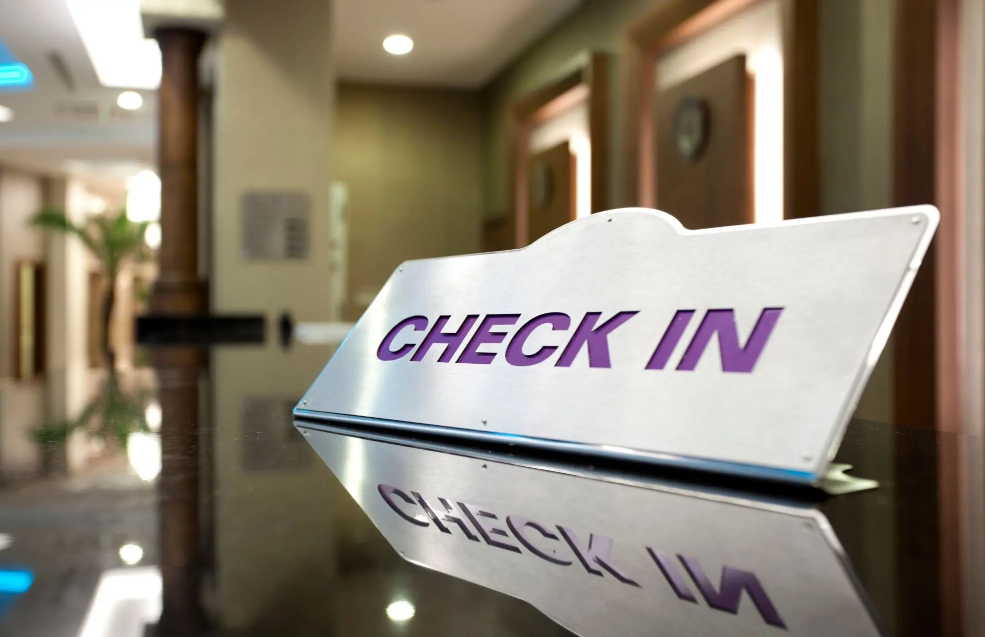 Check In & Check Out digital